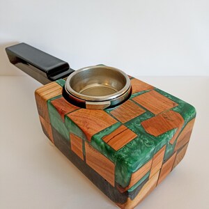 Tamperstation aus Edelholz und Epoxidharz individuell gefertigt Wunschfarben Siebträger Espresso tamping image 4
