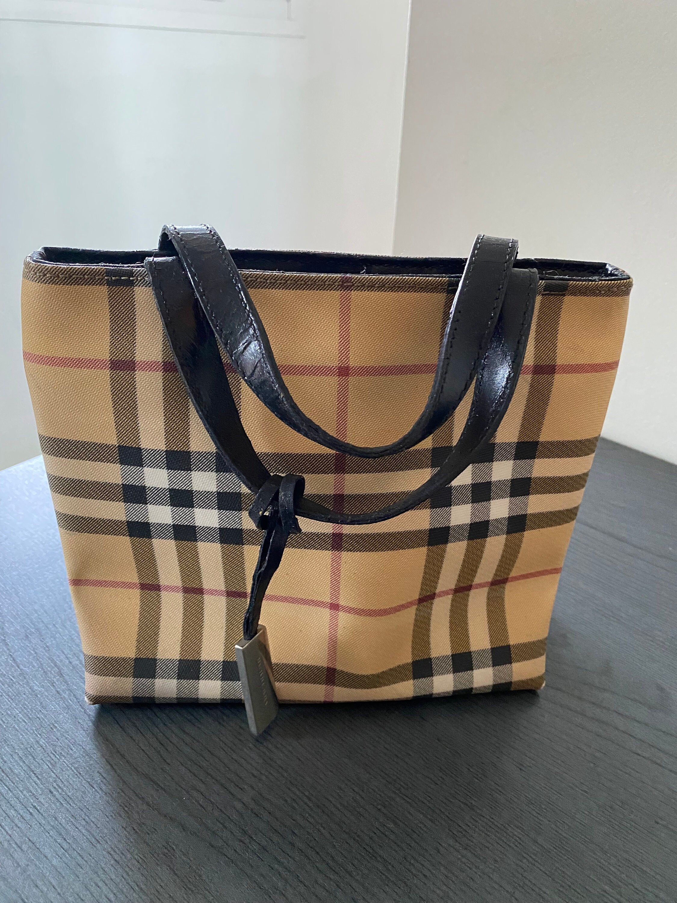 Burberry like handbags deals