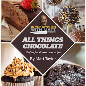 Puede incluir: Una portada de libro de cocina con el título "All Things Chocolate" de Matt Taylor. La portada presenta una variedad de postres de chocolate, que incluyen pastel, cupcakes, galletas y cake pops.