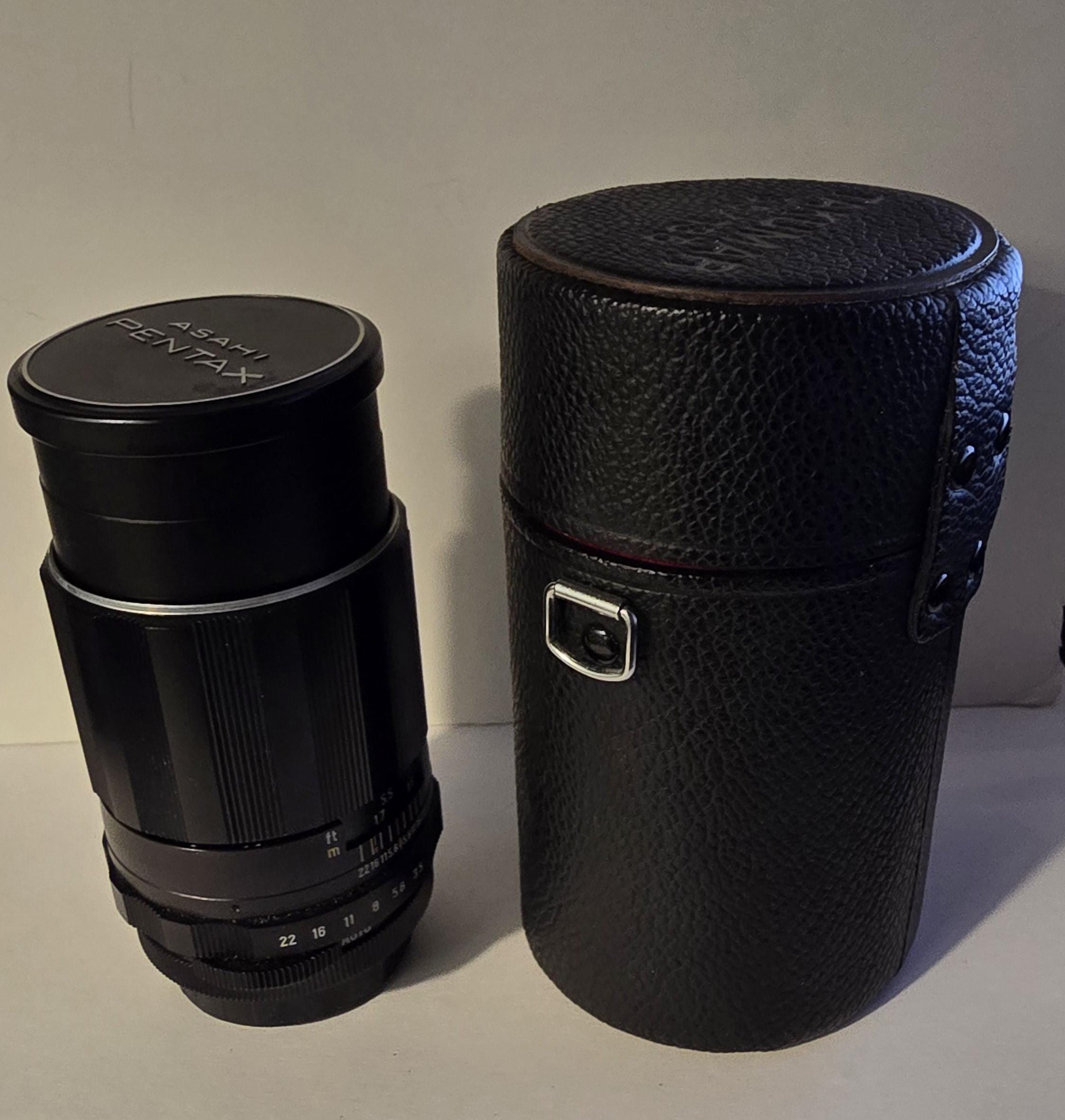 Pentax Super-Multi-Coated TAKUMAR 135mm f/3.5 Manual Focus Lens W/Case