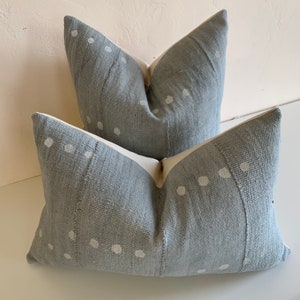 African Mudcloth pillow cover - grey/blue 4 dot