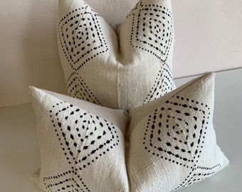 African Mudcloth pillow cover | cream diamond dot