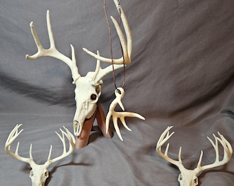 Faux Antler Rearview Mirror Hanger | Rustic Car Accessory Ornament