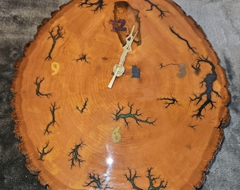 wood/resin clock