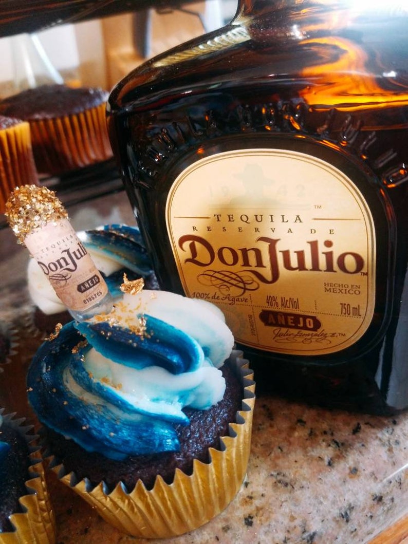 Cupcake Logo topper droppers Flavor Liquor Injectors qty. 12 Liquor Cupcakes