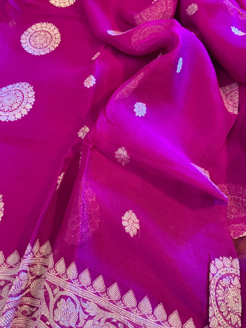 PurpleMagenta Pure Silk Chiffon Banarasi Saree With Silver Zari Aalna Chiffon Benarasi Sari SILK MARK CERTIFIED