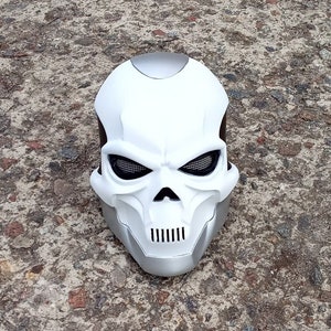 Taskmaster Evil White Skull Helmet (physical product) for Cosplay