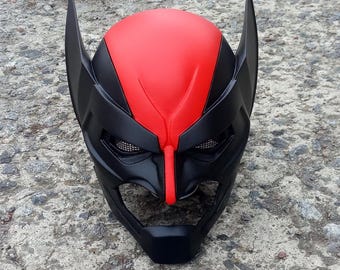 Wolverine-Inspired Cosplay Helmet – Matte Red & Black Battle Cowl, Wearable 2-Piece Superhero Mask for Comic Con, Display, Gift