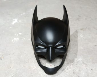 Nightmare Injustice-Style Dark Knight Helmet – Superhero Cosplay Mask – Gothic Warrior Armor – Stealth Costume Prop – Heroic Roleplay Gift