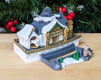 Toy Workshop Christmas N-scale Train Scenery, Train Track Accessories, LED Tea Light Building, Christmas Village. w/ Christmas decor pack