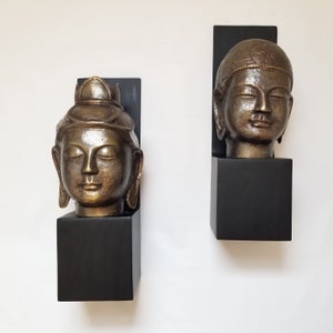 Set of 2 Bombay Company Bronze Brass Buddha Head Statues Wall Mount Bookends Pair