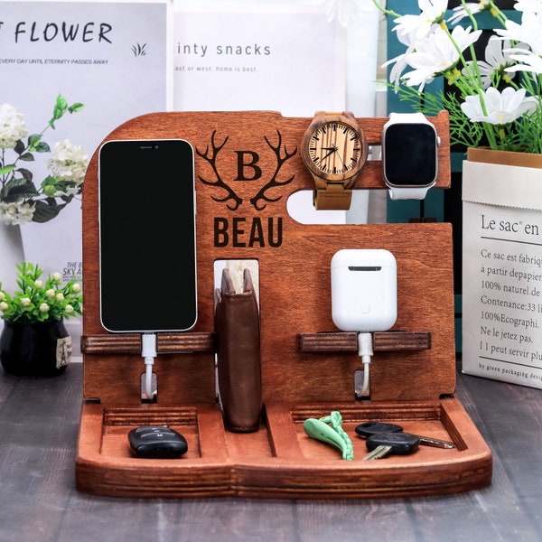 Gift for Boyfriend Personalized Gift Mens Wood Valet Box Mens Valet Stand Mens Wood Valet Tray Charging Dock personalized Docking Station