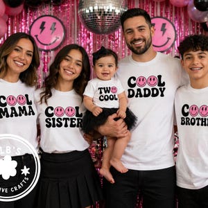 Paquete de imágenes PNG para cumpleaños de dos niñas geniales / PNG para niña de segundo cumpleaños / Cumpleaños con carita sonriente retro / PNG para cumpleaños a juego en familia / Descarga digital