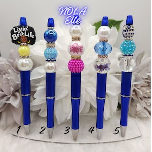 Hübsche blaue Pen-Kollektion