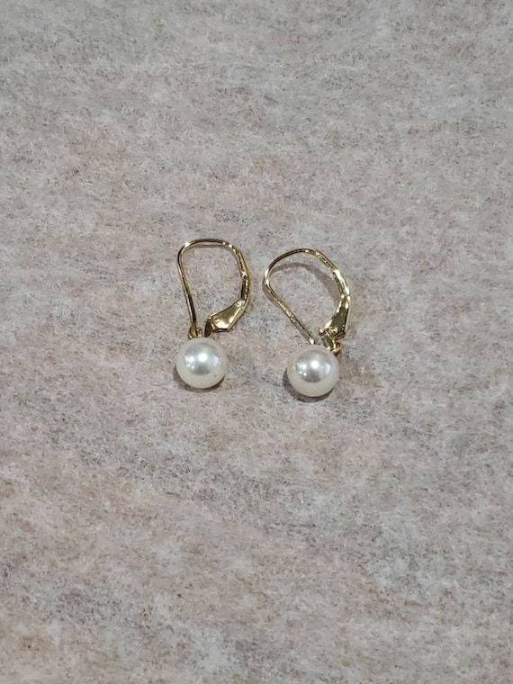 Pearl Earrings 14K Gold Leverback / 14K Pearl dro… - image 1
