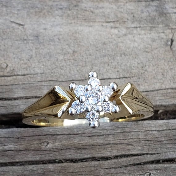 Diamond Star Cluster 14K Gold Ring / Diamond Ring… - image 2