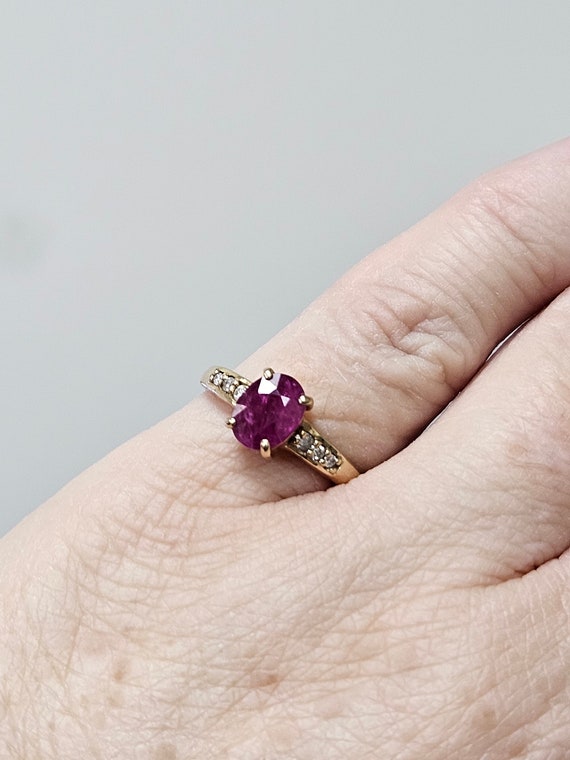 Ruby and Diamond Ring 10k Yellow Gold / Gold Ruby 