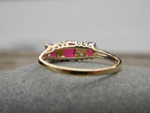 Ruby Diamond 10K Yellow Gold Ring / Three Stone R… - image 2