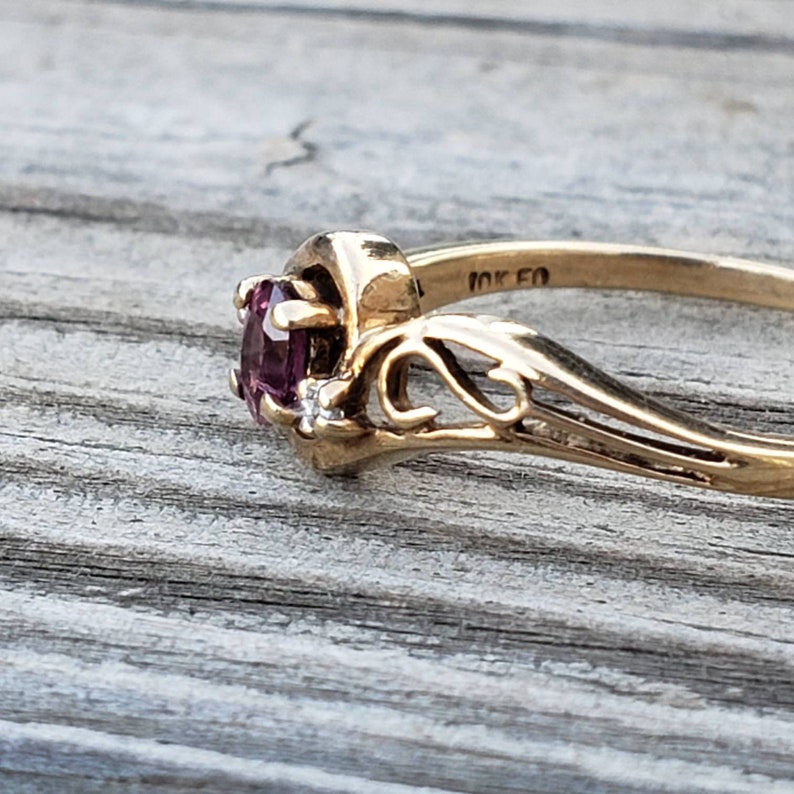 Estate Ruby Diamond 10K Yellow Gold Ring Vintage Ruby Gold Ring
