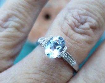 Aquamarine and Diamond Ring 10K White Gold / 10K White Gold Aquamarine Diamond Ring / Diamond Ring / 1.5 ct Aquamarine