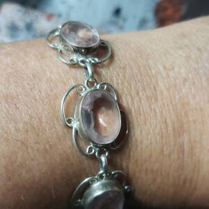 Bracelet / Silver Tone / Pinkish Bead