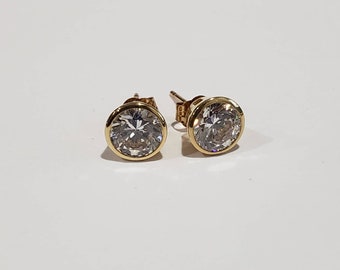 14K Gold and Cubic Zirconia Earrings / CZ Bezel Stud Earrings 14K Yellow Gold / CZ Post Earrings 14K