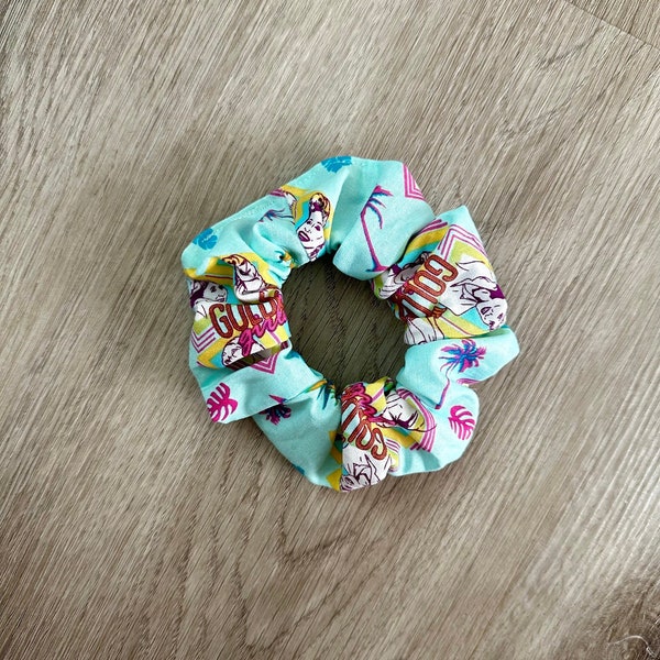 Golden Girls Print Scrunchie - Hair tie, Printed scrunchie, 90’s Style, Messy bun, Ponytail