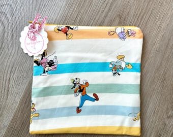 Striped Mouse Zipper Pouch: Spring Travel Accessory Bag