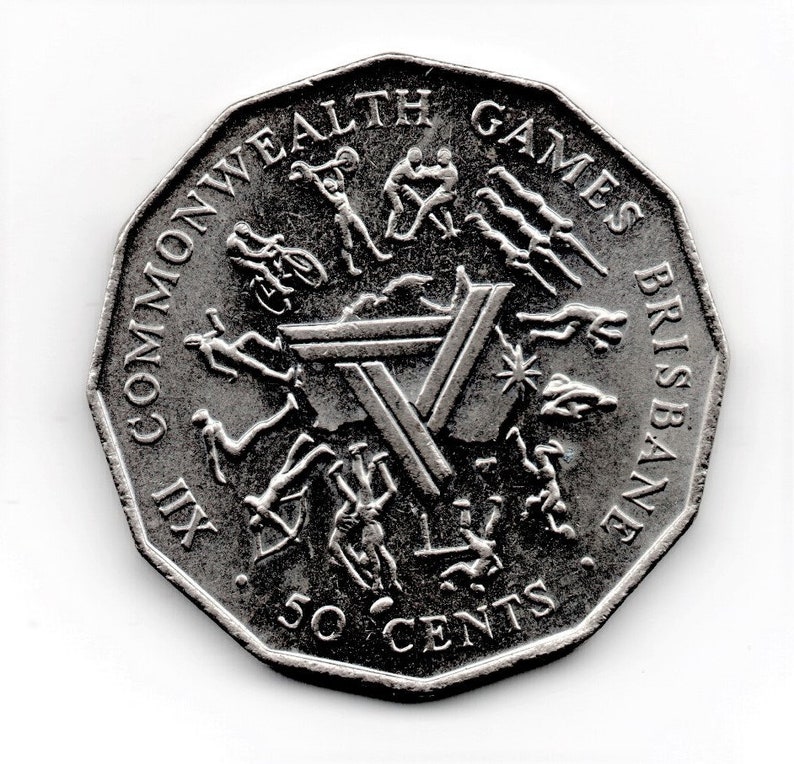 1982 Australian 50c Piece. Brisbane Commonwealth Games. Queen Etsy