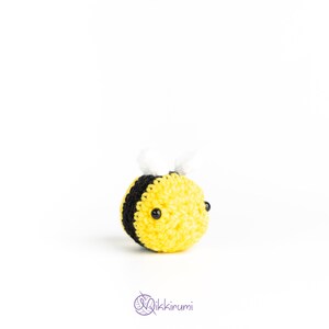 Handmade Mini Crochet Bee Plush – Cute Amigurumi Bumblebee Gift