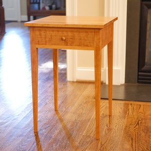 Shaker Side Table image 1