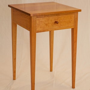 Shaker Side Table image 3