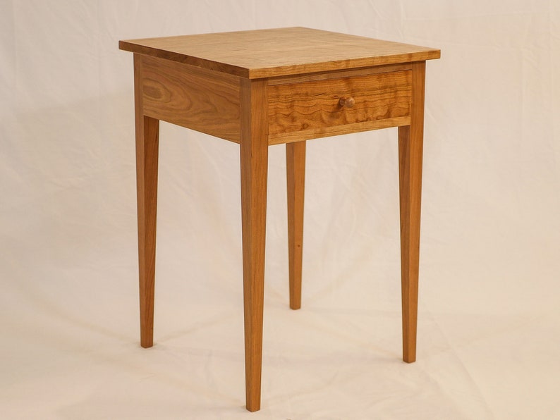 Shaker Side Table image 2