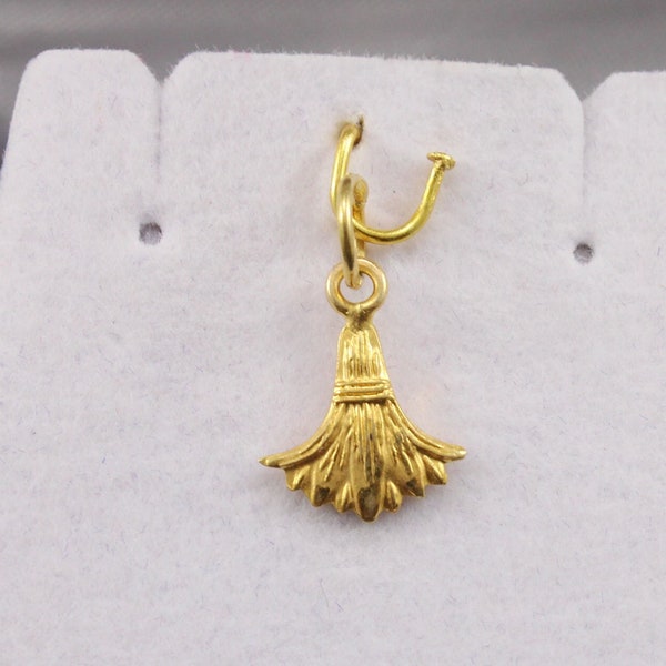 Egyptian Jewelry Handmade Ancient Egyptians Lotus Flower Pendant 18K Yellow Gold Pendant  18K Lotus Egypt