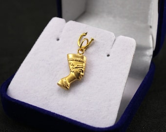 Queen Nefertiti 18K Gold Pendant double sided | Egyptian handmade jewelry | Nefertiti necklace | pharaonic Egypt mythology gift 0.9 Gr