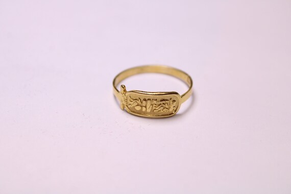 Bague Cartouche Cleopatre Egyptienne Or 18K Estampille Pharaonique 2 Gr toutes tailles Etsy Canada