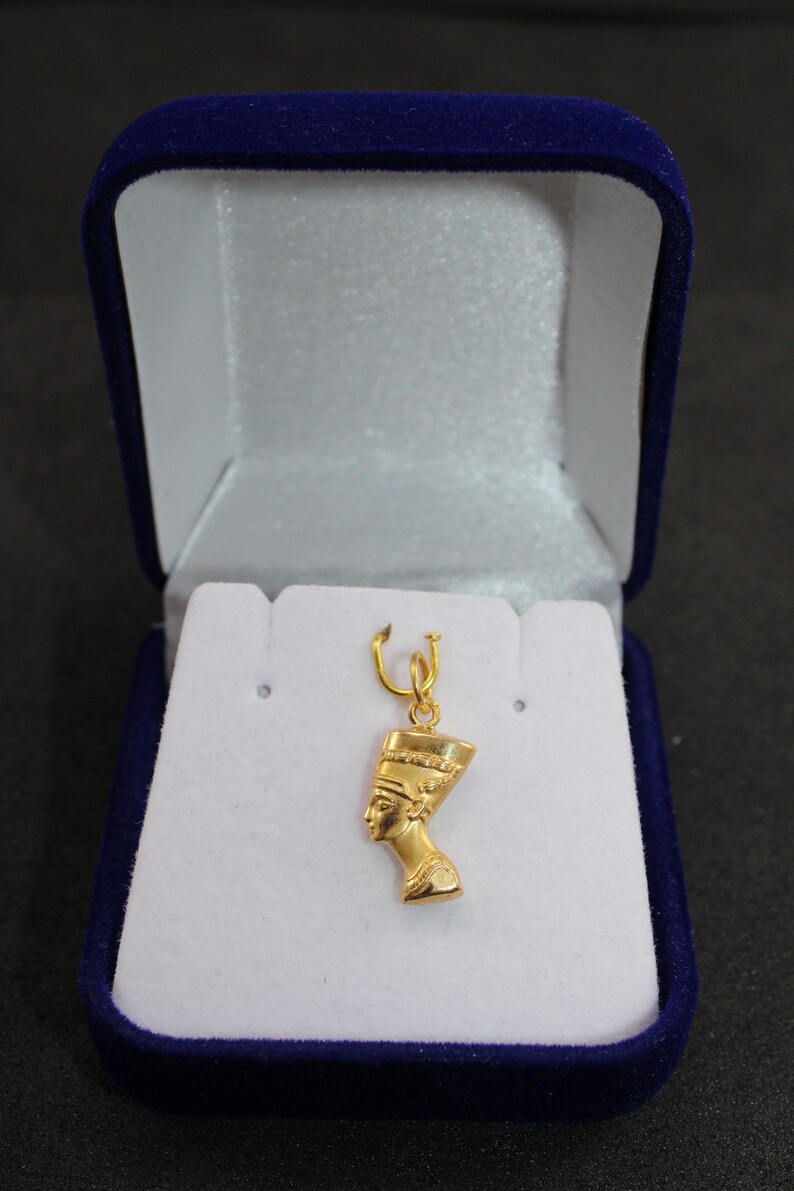 handmade jewelry
18K Gold Pendants
egyptian jewelry
egyptian pendant
ancient Egypt
pharaoh pendant
egypt gold pendant
18K gold pendant
egyptian nefertiti
nefertiti pendant
18K Gold
real gold
nefertiti 18K gold