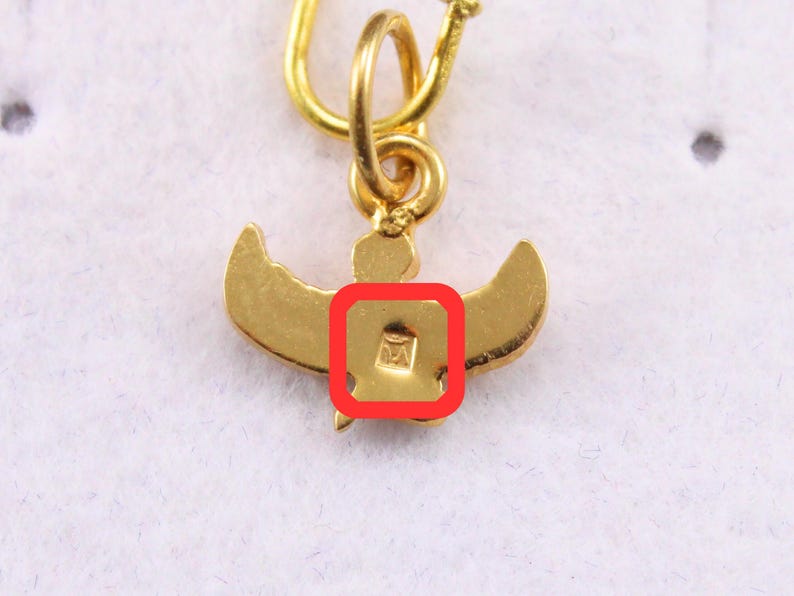 18K Gold Pendants
Egyptian Pendant
Gold Egyptian Charm	
handmade jewelry	
custom jewelry
Queen Isis Pendant	
Egyptian jewelry	
ancient Egyptian
Pendant ancient
Goddess Isis wings
18K Gold Pendant
mythology jewelry
goddess pendant
spiritual gift