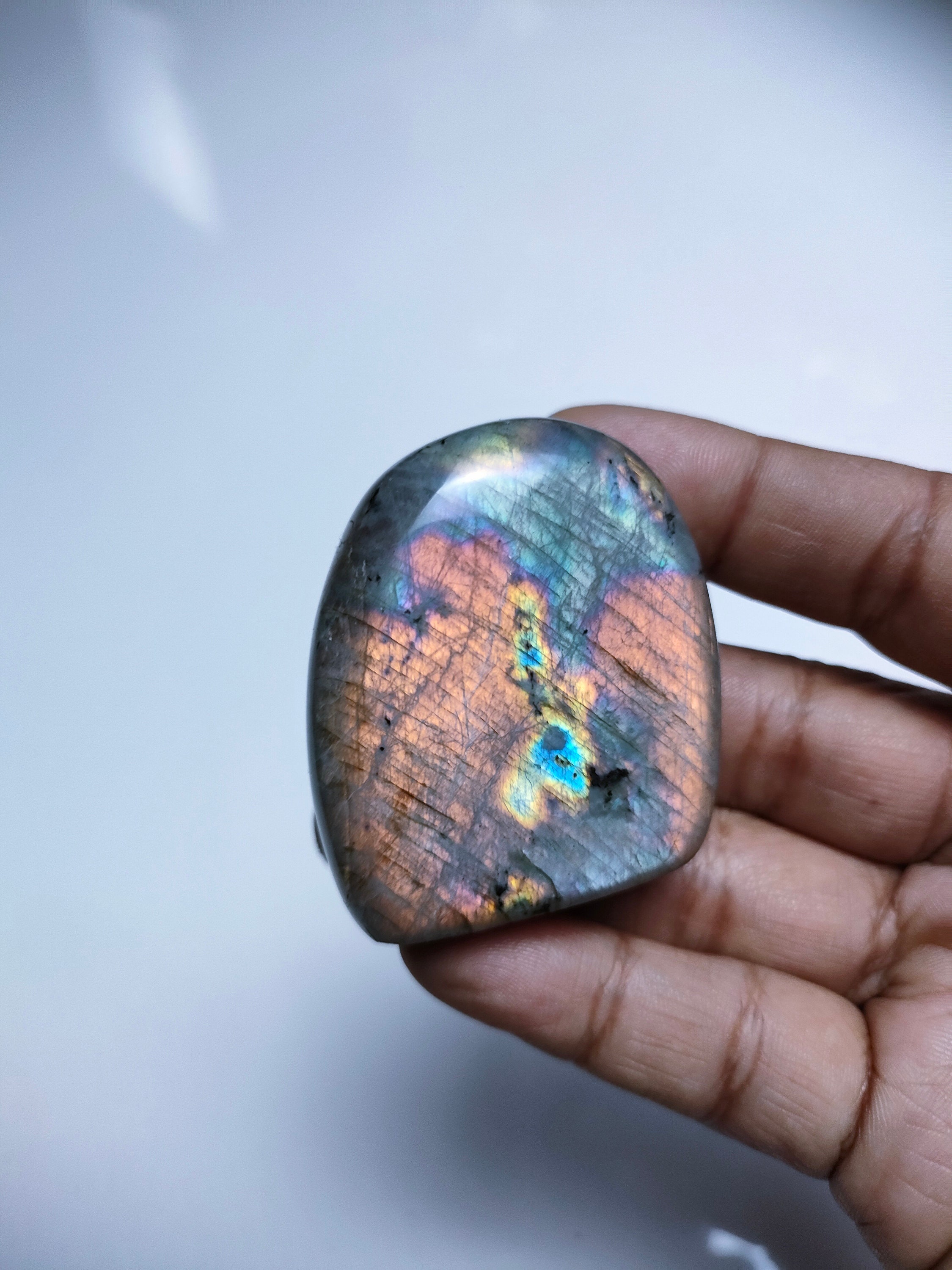 Labradorite 99, 50Gr - Orange Dorée et Violette Mini Forme Libre