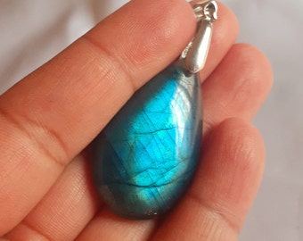 Labradorite 9,1 Gr - bleue flash - pendentif goutte-ADR3