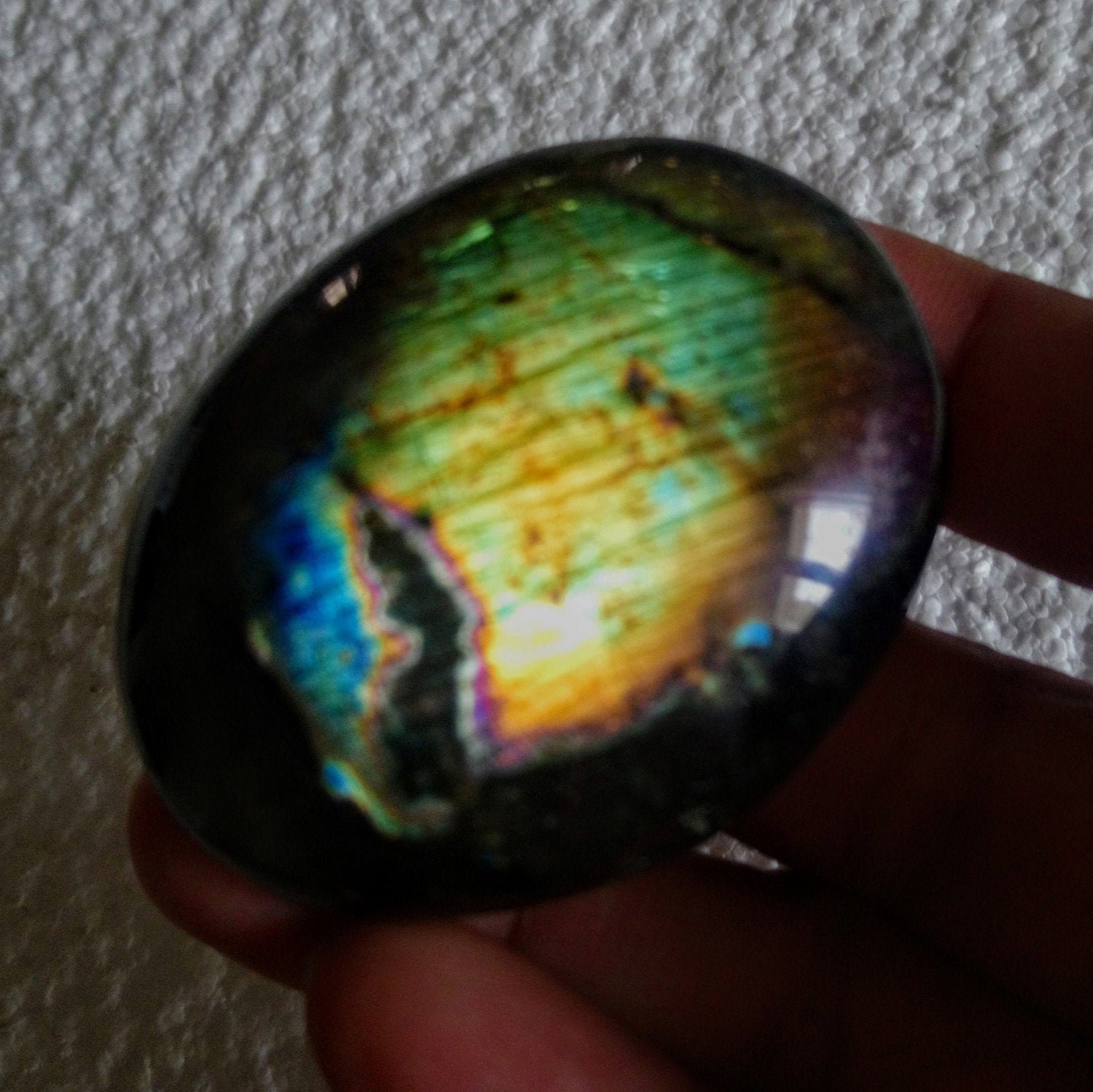 Labradorite 79, 80Gr - Verte et Orange Dorée -Galet Ovale
