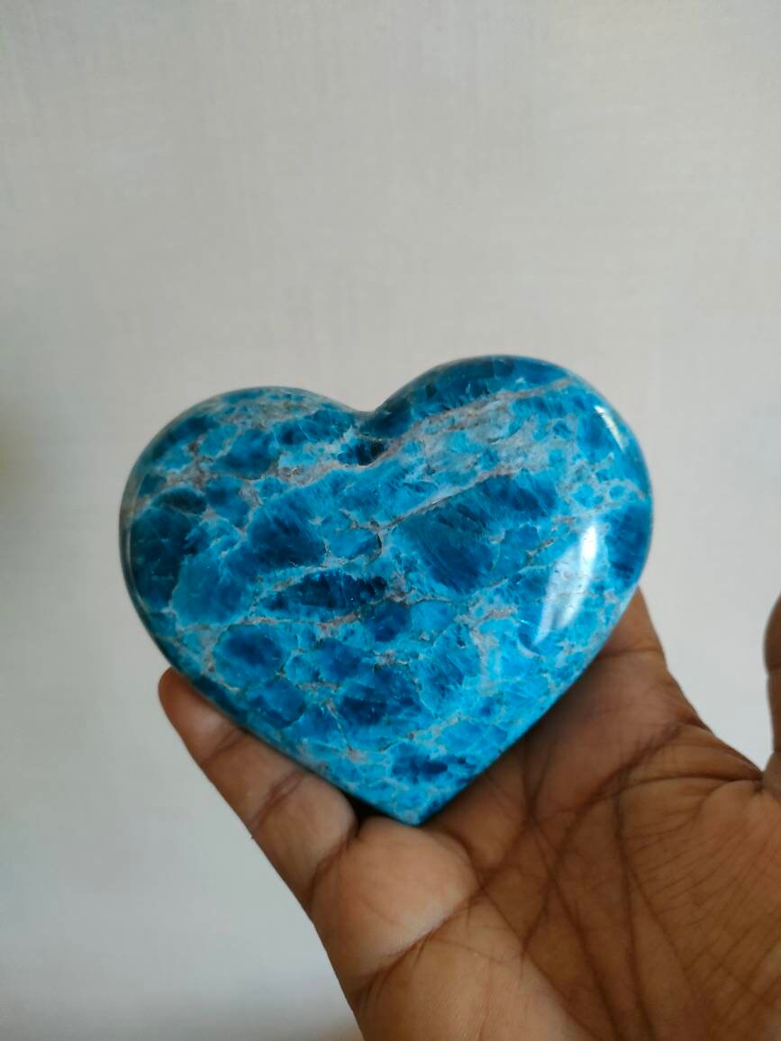 Apatite bleue 695Gr-