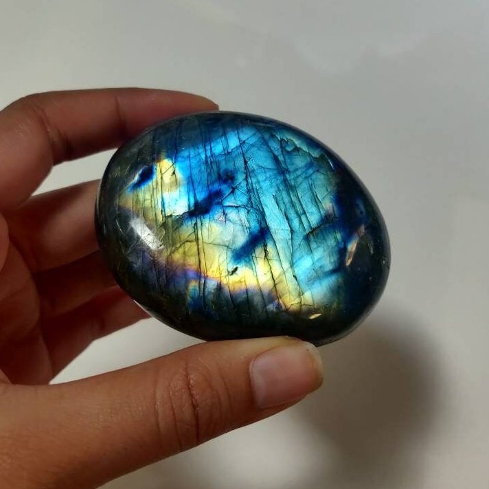 Labradorite 204, 10Gr - Bleue Jaune et Gris Violette Galet Ovale Xl
