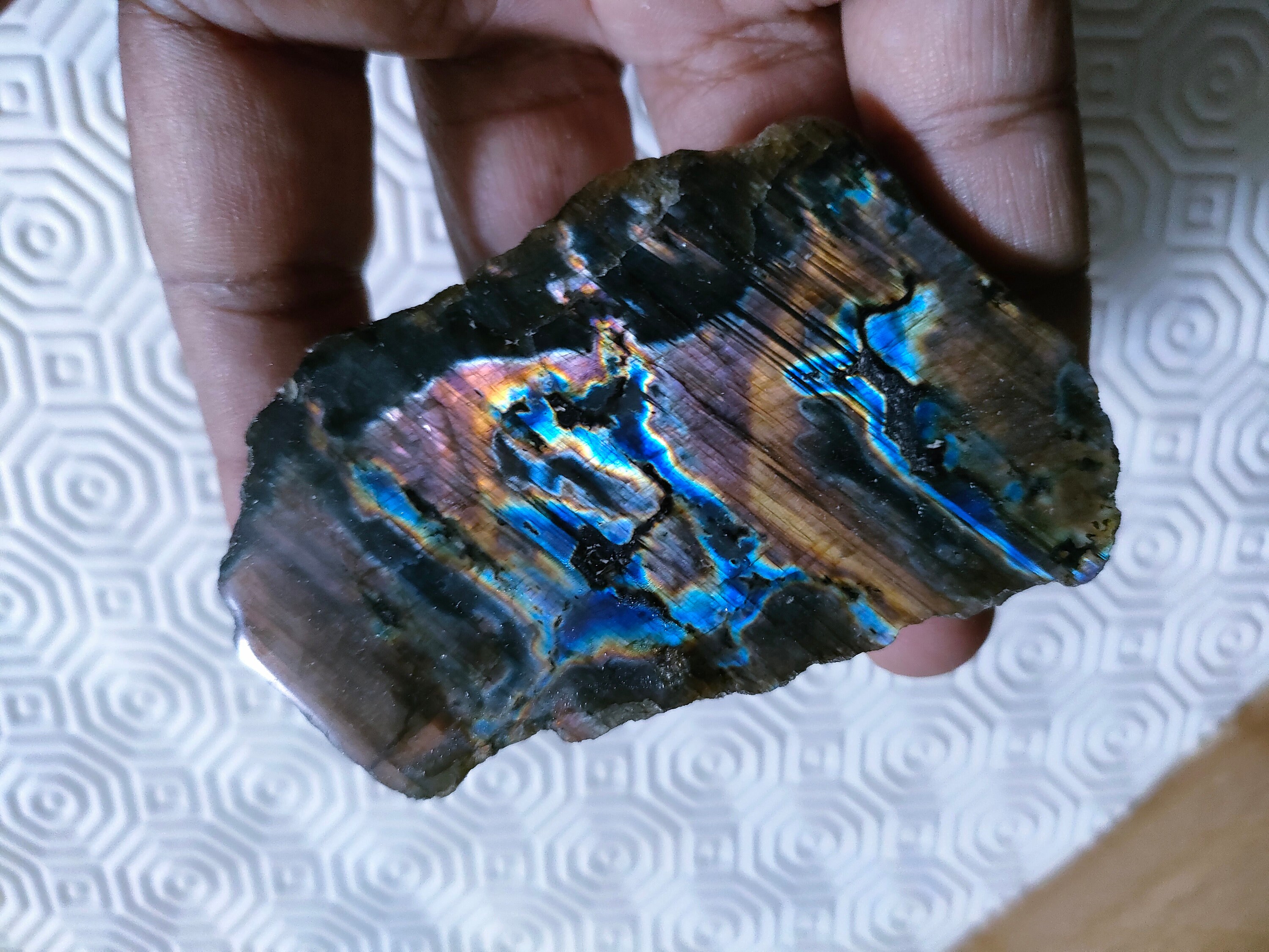 Spectrolite 115Gr - Dorée Orange et Bleue Gris Violacée Plaquette Semi Poli Brute