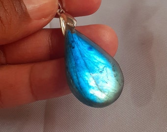 Labradorite 5,5 Gr - bleue flash - pendentif gouitte