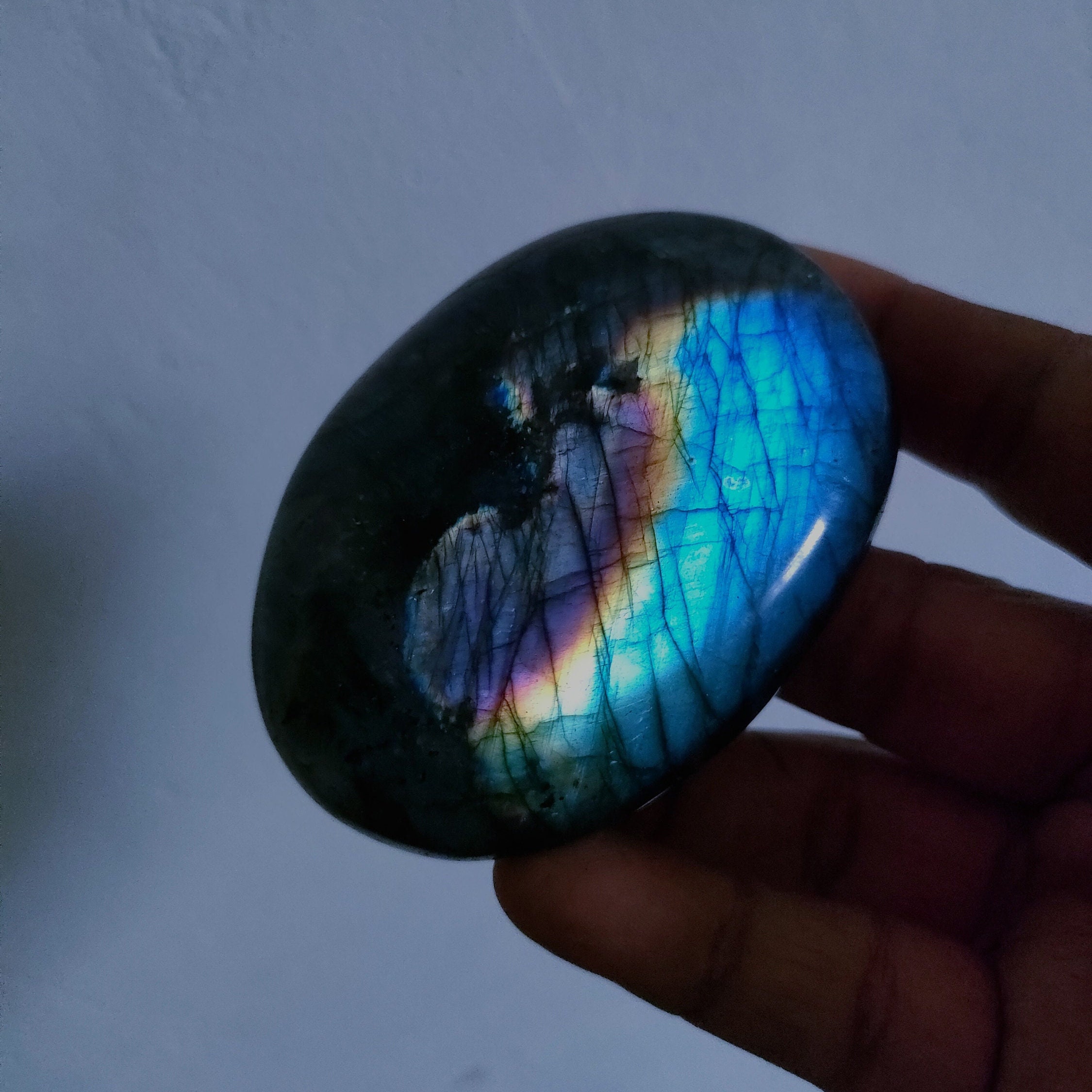 Labradorite 203, 70Gr - Bleue Flash et Arc en Ciel Galet Ovale Xl