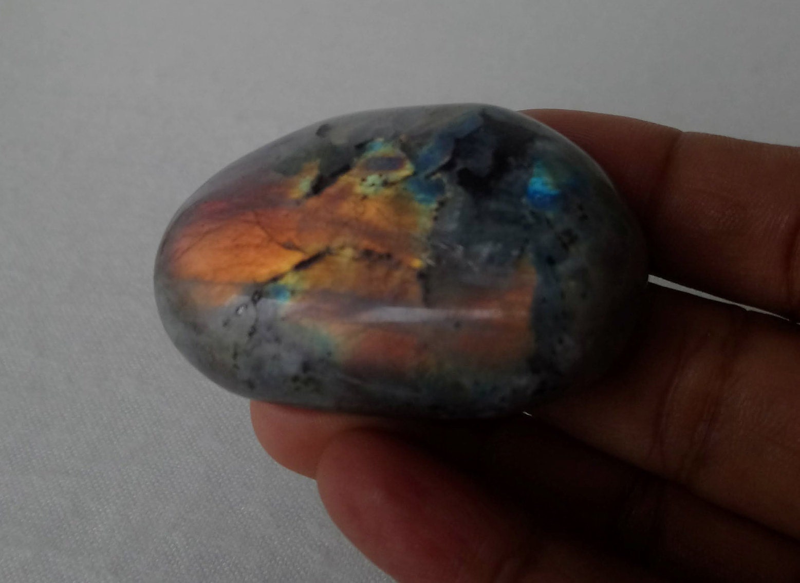 Labradorite 70, 60Gr - Orange Dorée et Bleue -Galet