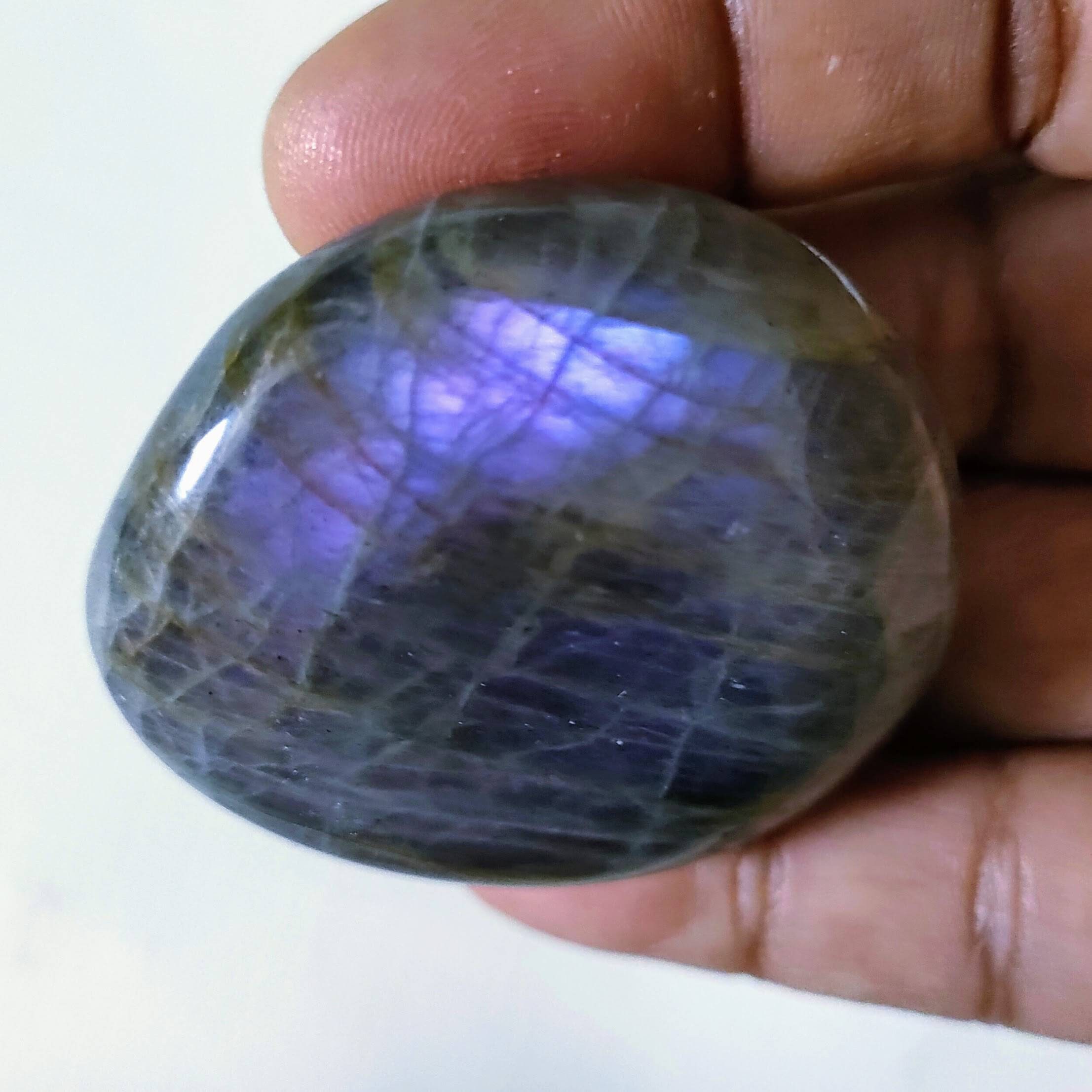 Labradorite 75, 80Gr - Violette Galet Ovale