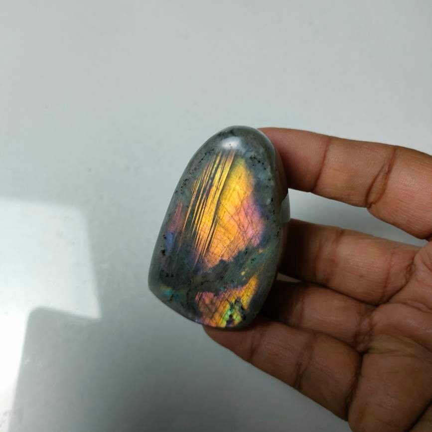 Labradorite 122Gr- Vert Jaune et Orange Dorée - Mini Forme Libre