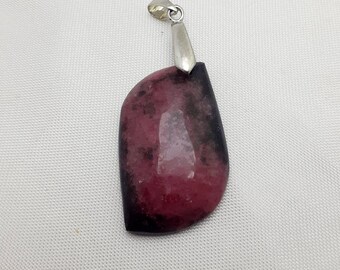 Rhodonite -8,2Gr -rose-rouge et noire - pendentif-MRH7